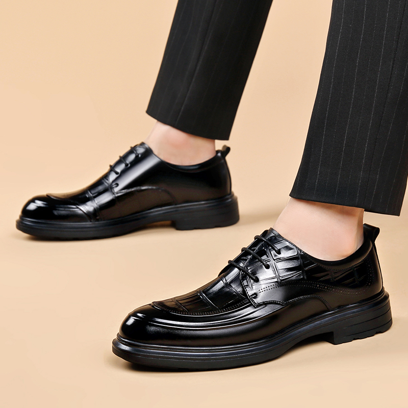 Premium Men's Business Formal  - đánh giá và giá Formal Men Daily Wear Footwear
